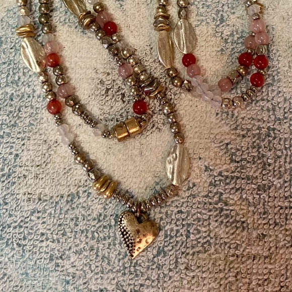 Jewelry - Vintage Silver tone Beaded Necklace